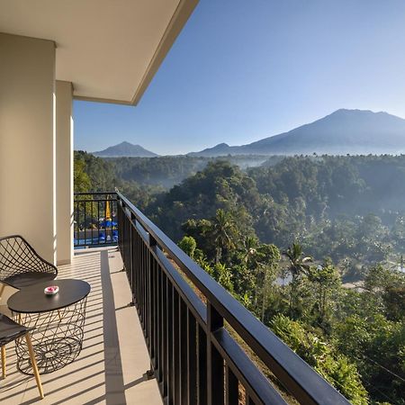 Отель Tapa Agung View Menanga Экстерьер фото