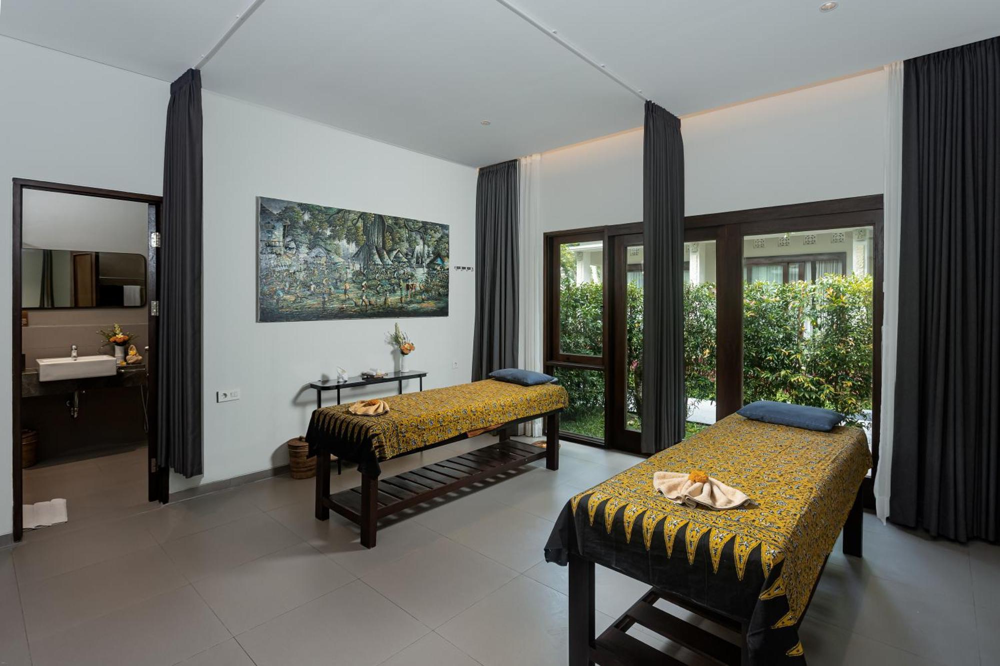 Отель Tapa Agung View Menanga Экстерьер фото